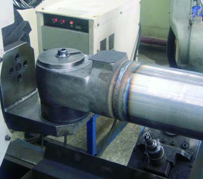 हाइड्रोलिक सिलेंडर स्वचालित मशीन वेल्डिंग Hydraulic Cylinder Automatic Machine Welding